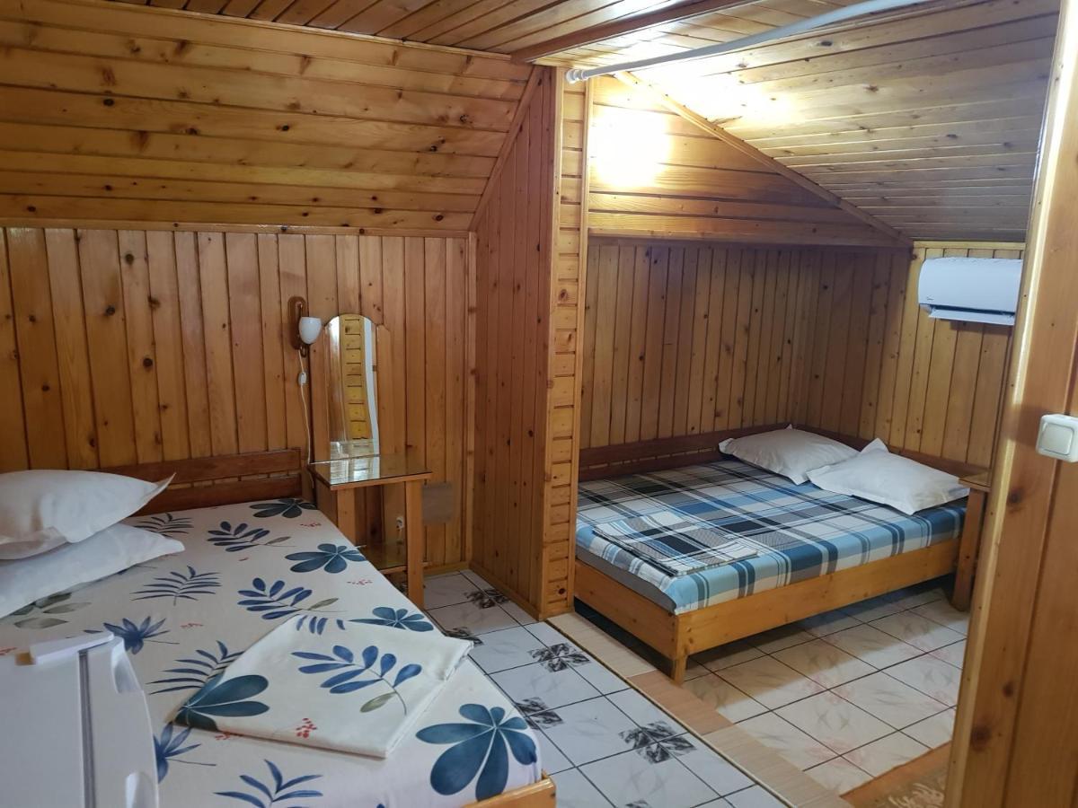 Casa Simona Otel Două Mai Dış mekan fotoğraf