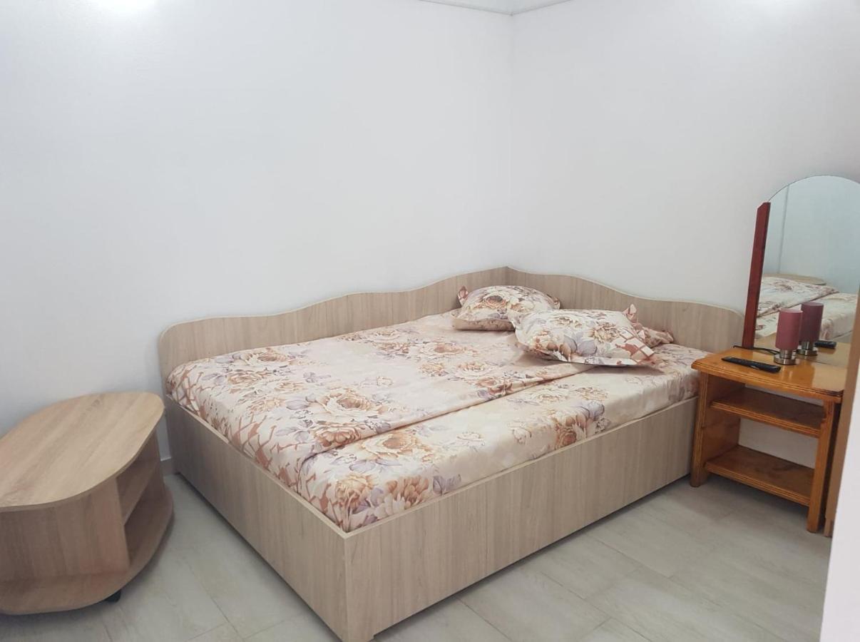Casa Simona Otel Două Mai Dış mekan fotoğraf