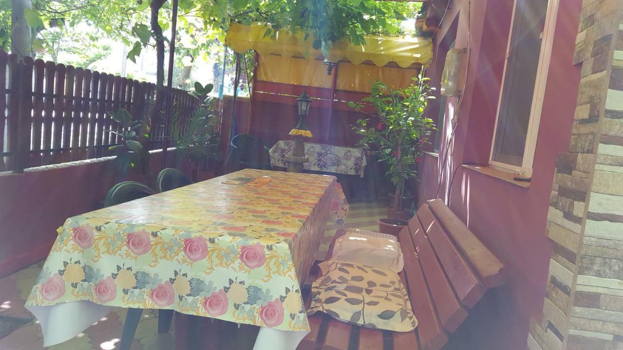 Casa Simona Otel Două Mai Dış mekan fotoğraf