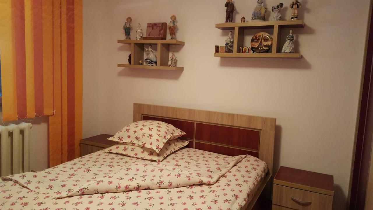Casa Simona Otel Două Mai Dış mekan fotoğraf