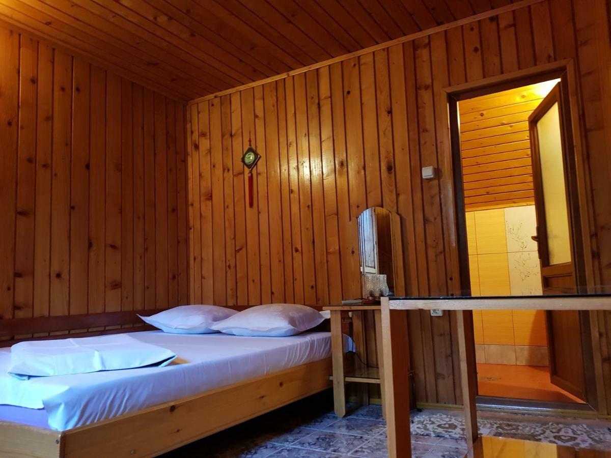 Casa Simona Otel Două Mai Dış mekan fotoğraf